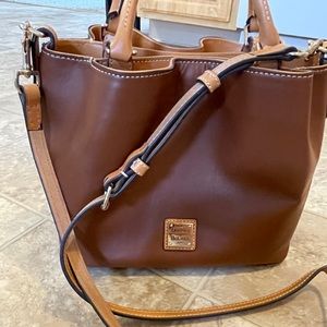 DOONEY & BOURKE Brenna pocketbook bag
